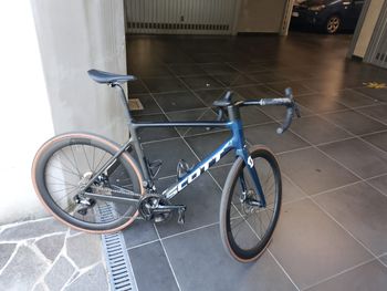 Used Scott Addict RC Pro 2023 2023 Road & Gravel, Blue — image 6 of 6
