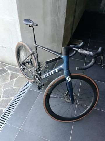 Used Scott Addict RC Pro 2023 2023 Road & Gravel, Blue — image 2 of 6