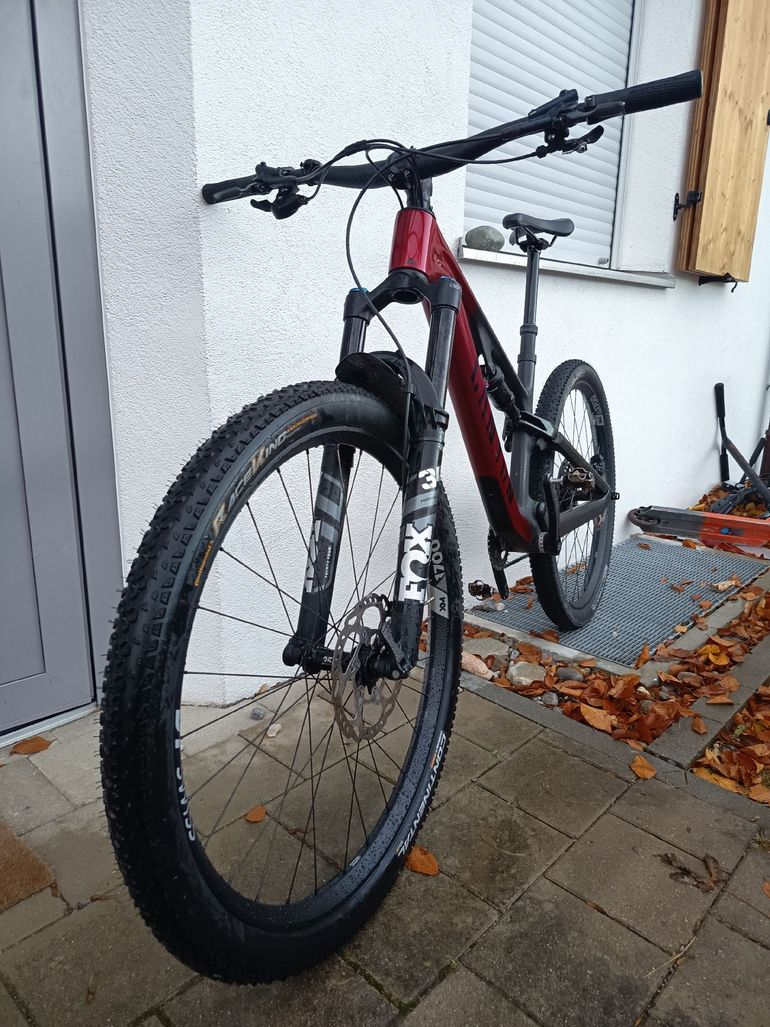 Used Canyon Neuron CF 8 2023 2023 Mountainbike, Red, 27.5 (650B) — image 4 of 5