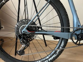 Used Superior Xp969 2020 Mountainbike, Light Gray — image 2 of 16