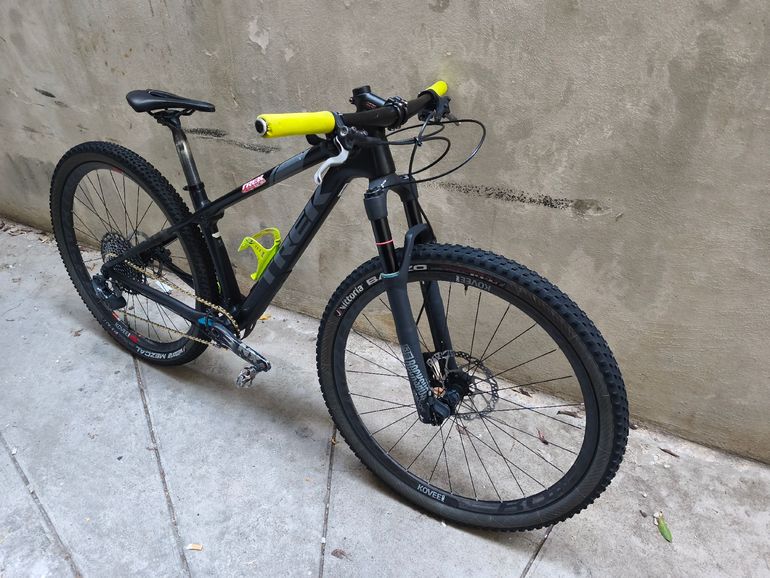 Used Trek Procaliber 9.6 2019 2019 Mountainbike, Black, 27.5, 29 — image 5 of 5