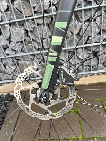 Used Focus MARES 6.8 2020 2020 Road & Gravel, Green — image 7 of 9