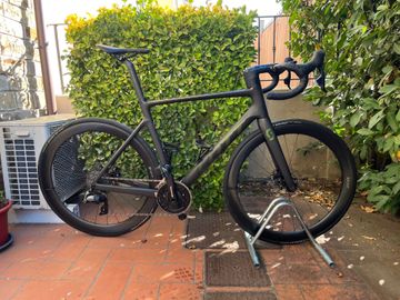 Used Scott Addict RC 30 2022 2022 Road & Gravel