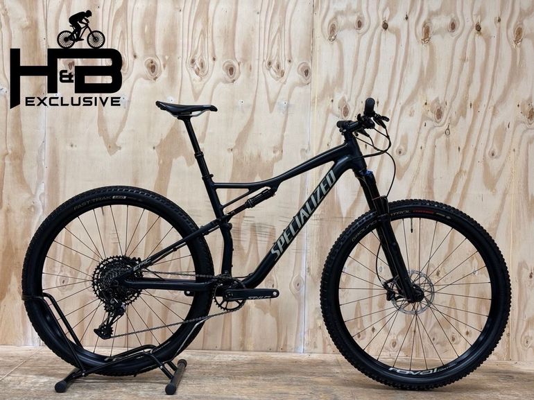 Used Specialized Epic EVO Comp SRAM NX 2020 Mountainbike, Black — image 1 of 13
