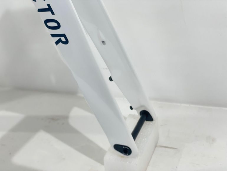 Used Factor Monza Frameset 2025 Road & Gravel, White — image 10 of 12