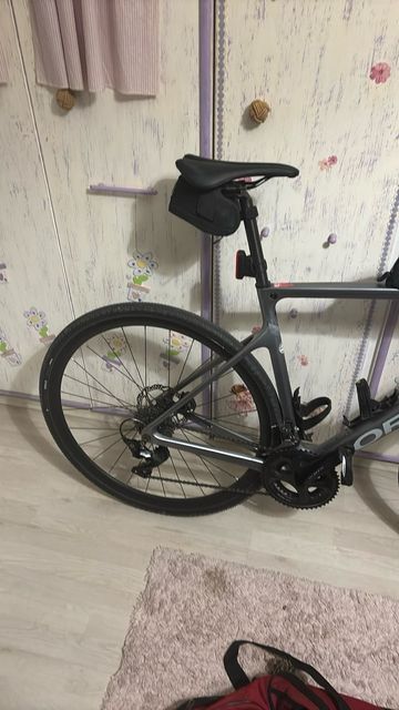 Used Orbea ORCA M30 2023 2023 Road & Gravel, Light Gray — image 4 of 10