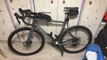 Used Orbea ORCA M30 2023 2023 Road & Gravel, Light Gray — image 7 of 10