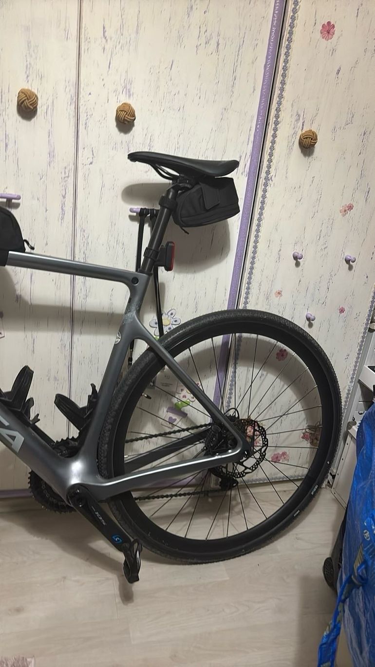 Used Orbea ORCA M30 2023 2023 Road & Gravel, Light Gray — image 6 of 10