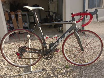 Used Fuji Altamira 2.0 Di2 UL 2012 2012 Road & Gravel