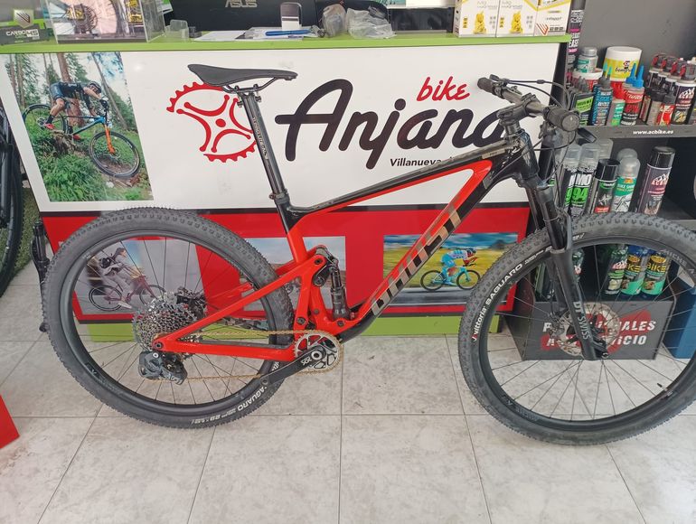 Used Ghost Lector SF 2023 Mountainbike, Red — image 2 of 14