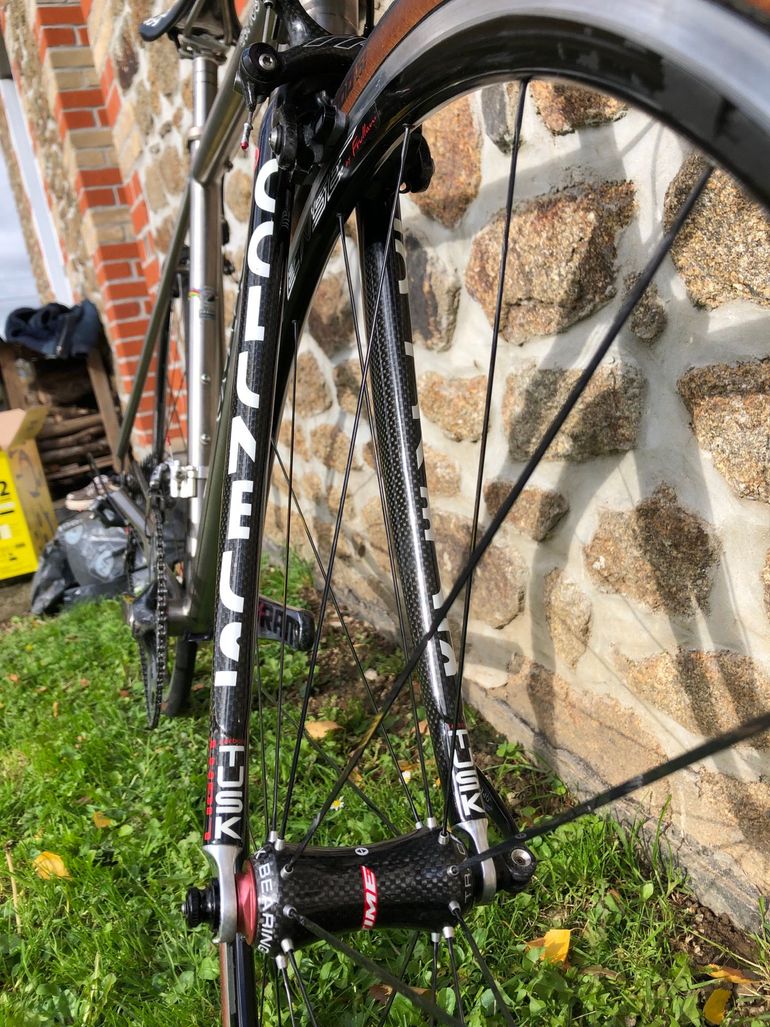 Used Seven Aerios 2009 Road & Gravel, Light Gray — image 7 of 9