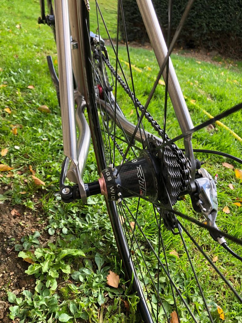 Used Seven Aerios 2009 Road & Gravel, Light Gray — image 8 of 9