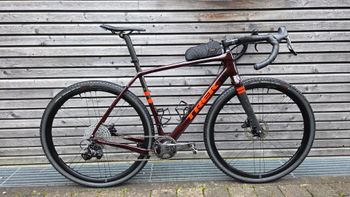 Used Trek Checkpoint SL Rahmeset 2021 Road & Gravel, Red — image 1 of 7