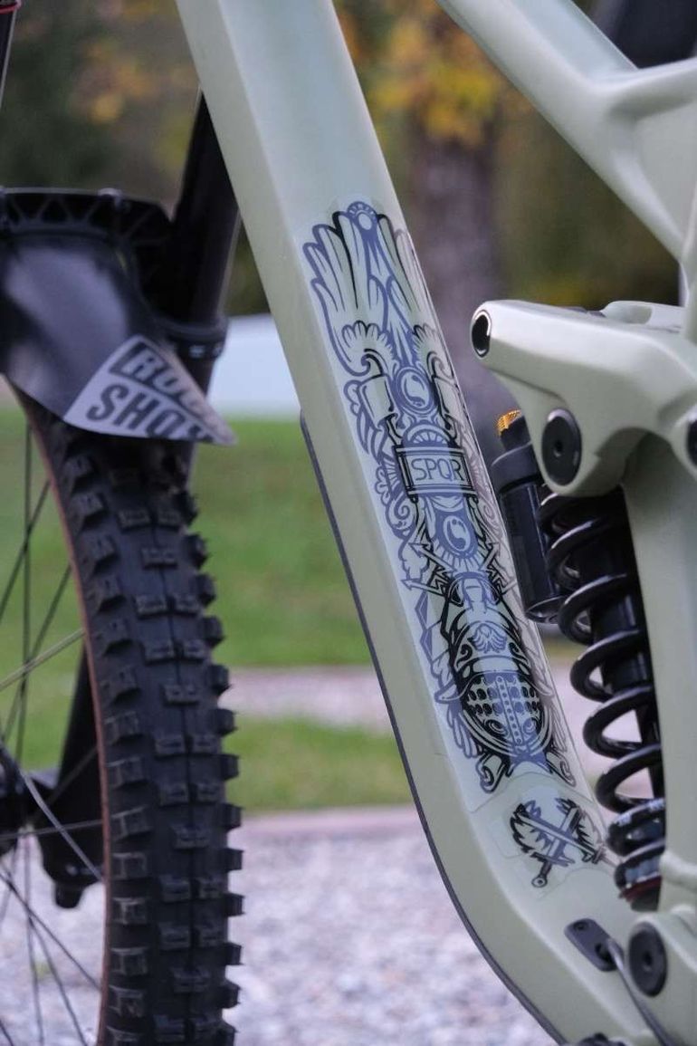 Used CUBE TWO15 RACE 27.5 2024 2024 Mountainbike, Green, 27.5 — image 8 of 13