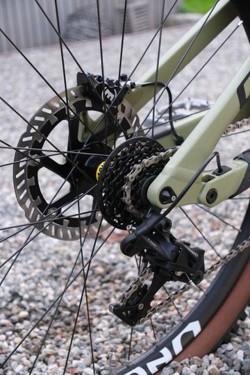Used CUBE TWO15 RACE 27.5 2024 2024 Mountainbike, Green, 27.5 — image 10 of 13