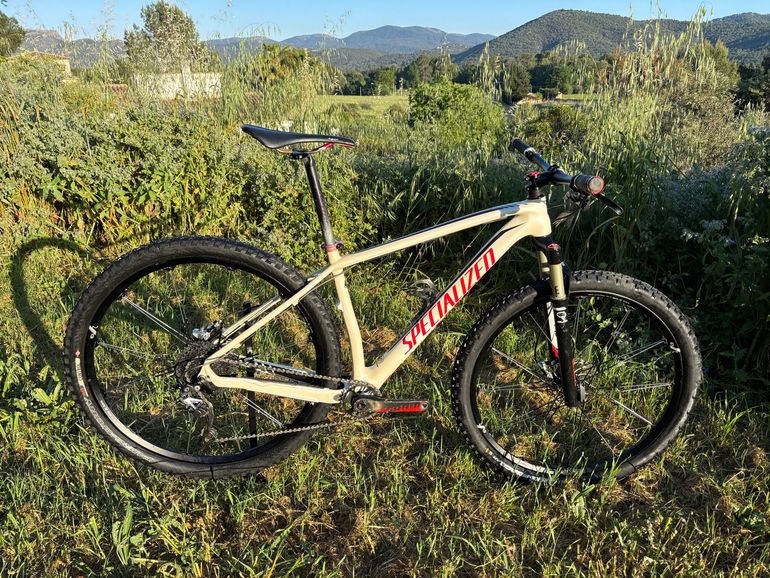 Used Specialized Stumpjumper Shimano XTR 2017 Mountainbike, White — image 2 of 4