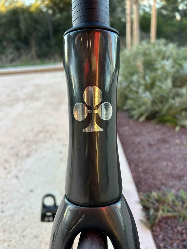 Used Colnago V4 2025 Road & Gravel, Black — image 4 of 5