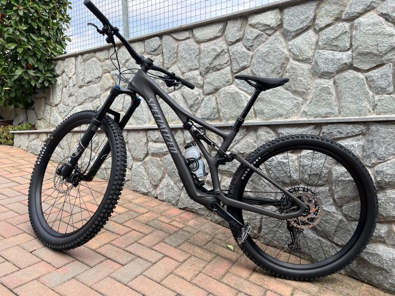 Used Specialized Stumpjumper Comp 2022 2022 Mountainbike, Light Gray, 29 — image 2 of 4
