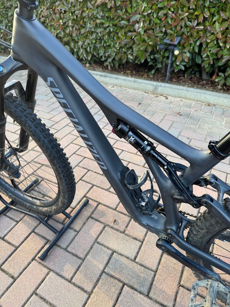 Used Specialized Stumpjumper Comp 2022 2022 Mountainbike, Light Gray, 29 — image 4 of 4