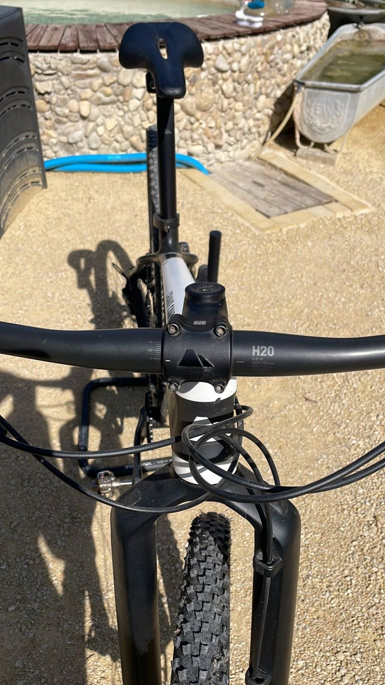 Used Canyon Grand Canyon CF SL 2016 Mountainbike, Black — image 5 of 7