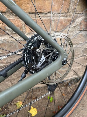 Used Specialized Diverge Comp Carbon 2022 2022 Road & Gravel, Green — image 19 of 21