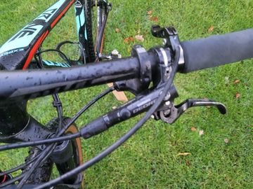 Used Specialized Crave Expert 2016 Mountainbike, Black, 29 — image 2 of 8