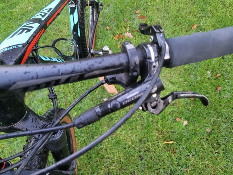 Used Specialized Crave Expert 2016 Mountainbike, Black, 29 — image 2 of 8