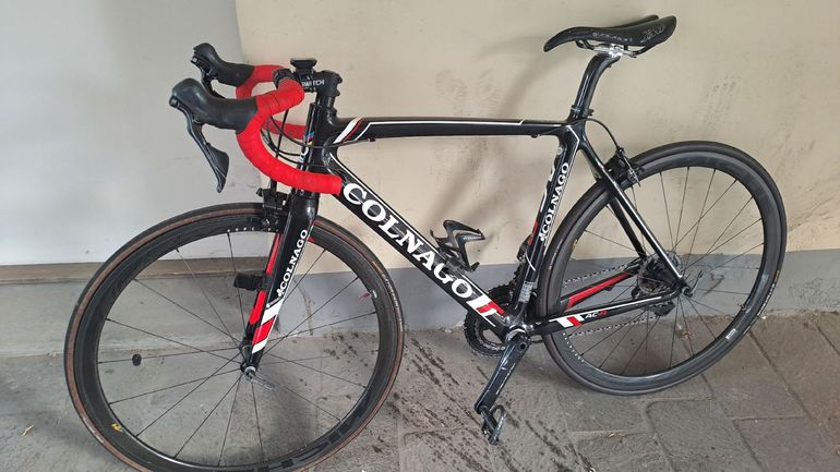 Used Colnago Shimano Ac R 2015 Road & Gravel, Black — image 2 of 5