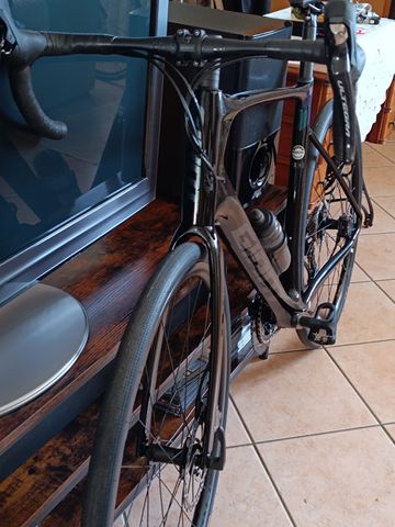 Used Giant Defy Advanced 1 2022 2022 Road & Gravel