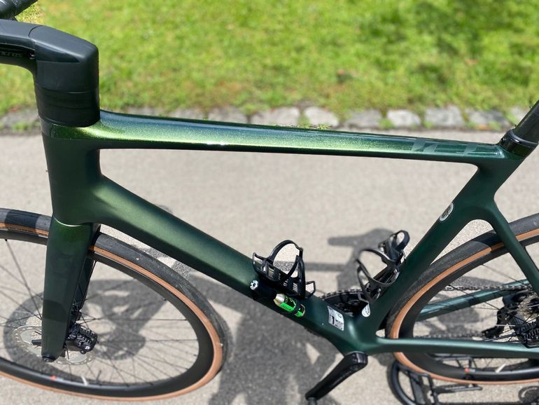 Used Scott Addict RC 15 2022 2022 Road & Gravel, Green — image 2 of 7