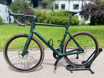Used Scott Addict RC 15 2022 2022 Road & Gravel
