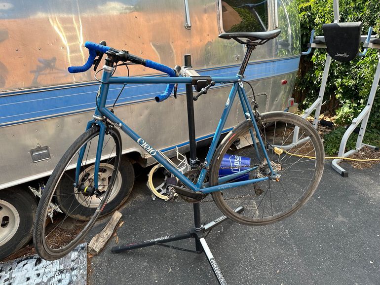 Used Cielo Color Road Buke 2010 Road & Gravel, Blue — image 1 of 17