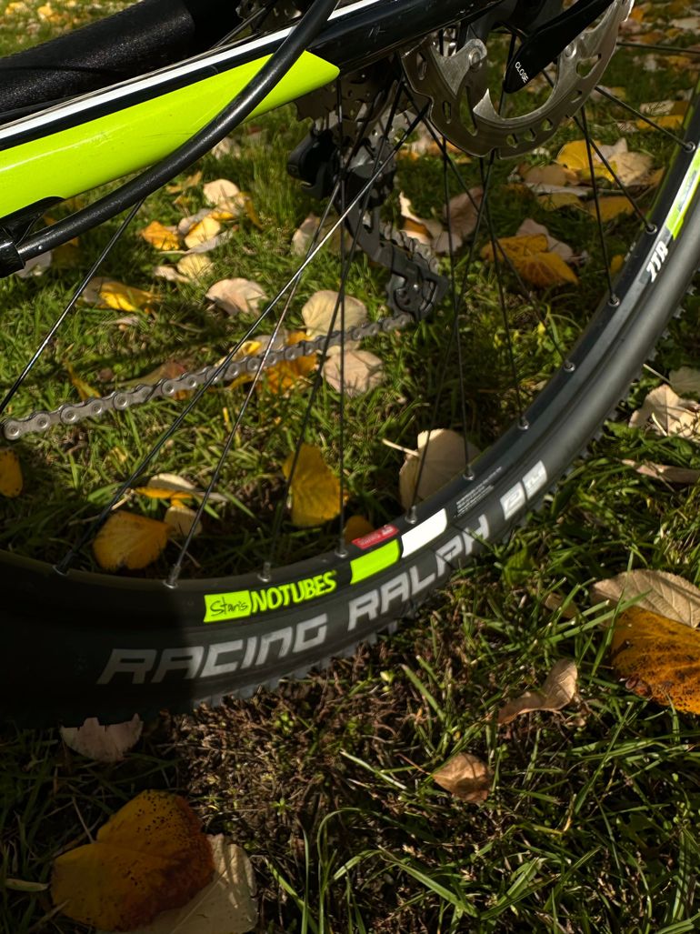 Used Cannondale F-Si Carbon 3 2017 2017 Mountainbike — image 6 of 12