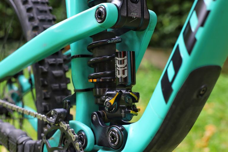 Used Propain Tyee 6 CF 29' 2021 Mountainbike, Blue, 29 — image 4 of 7