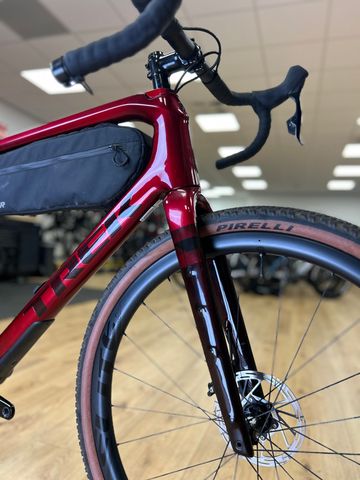 Used Trek Checkpoint SL 6 eTap 2023 2023 Road & Gravel, Red — image 5 of 24