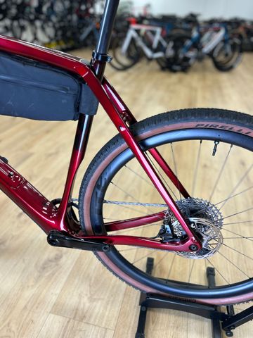 Used Trek Checkpoint SL 6 eTap 2023 2023 Road & Gravel, Red — image 22 of 24