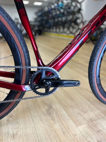 Used Trek Checkpoint SL 6 eTap 2023 2023 Road & Gravel, Red — image 10 of 24