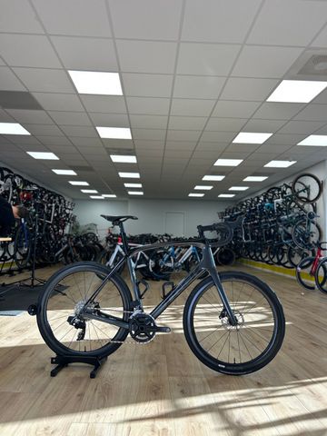 Used Trek Domane SLR 6 eTap Gen 4 2023 2023 Road & Gravel