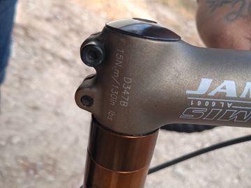Used Jamis VENTURA A2 2022 2022 Road & Gravel, Light Gray — image 6 of 6