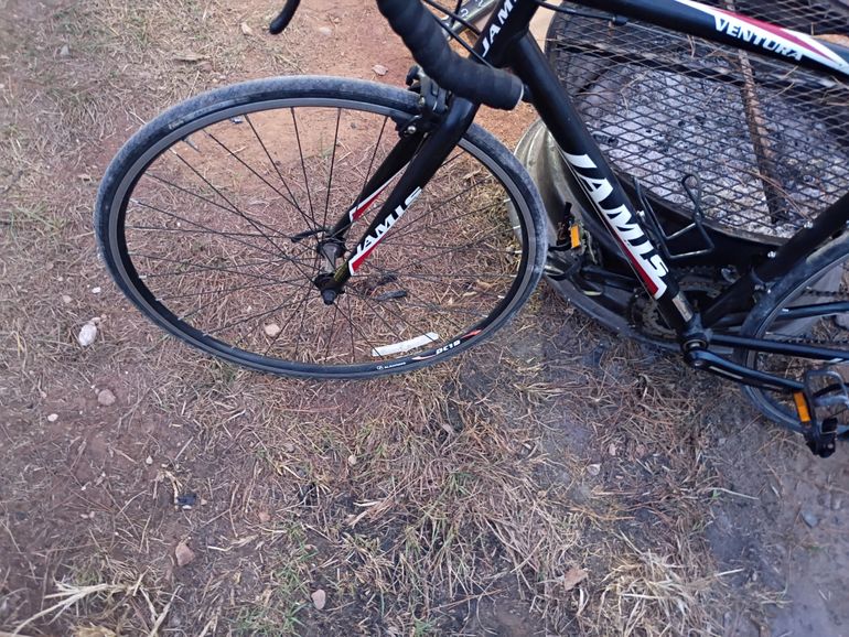 Used Jamis VENTURA A2 2022 2022 Road & Gravel, Light Gray — image 1 of 6