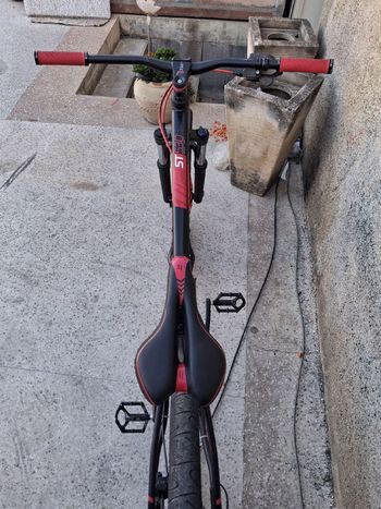 ROCKRIDER St530s 2022 Mountainbike de segunda mano, Negro — imagen 5 de 7