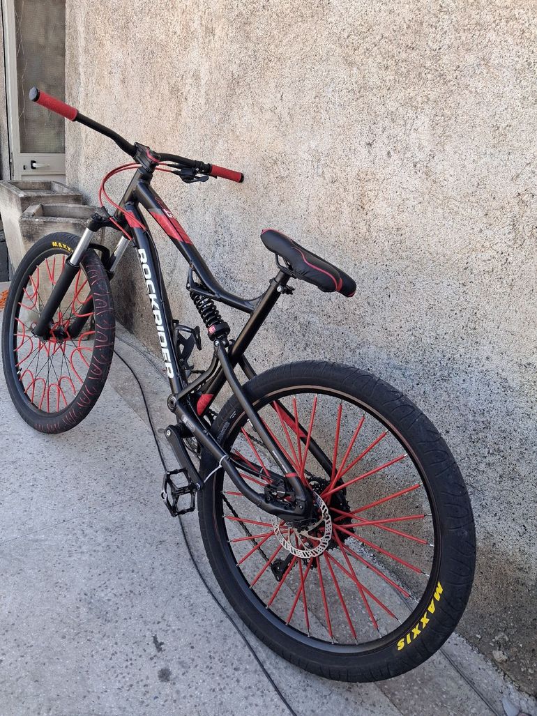 ROCKRIDER St530s 2022 Mountainbike de segunda mano, Negro — imagen 4 de 7