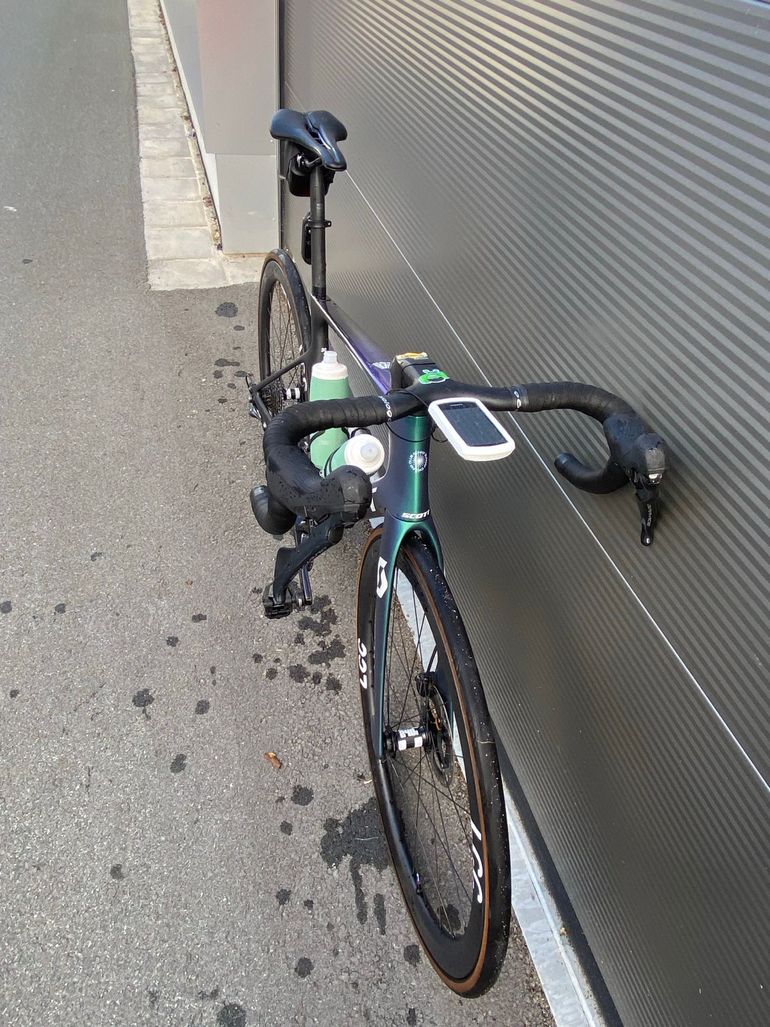Used 1OF1 Scott Foil Rc 30 2021 Road & Gravel, Black — image 4 of 23