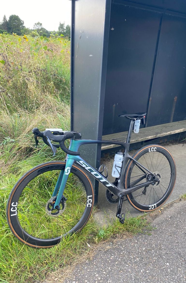 Used 1OF1 Scott Foil Rc 30 2021 Road & Gravel, Black — image 17 of 23