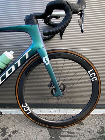 Used 1OF1 Scott Foil Rc 30 2021 Road & Gravel, Black — image 2 of 23