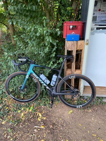 Used 1OF1 Scott Foil Rc 30 2021 Road & Gravel, Black — image 18 of 23