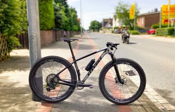 Used Stevens Sonora SRAM GX Eagle 2022 Mountainbike, Light Gray — image 1 of 10