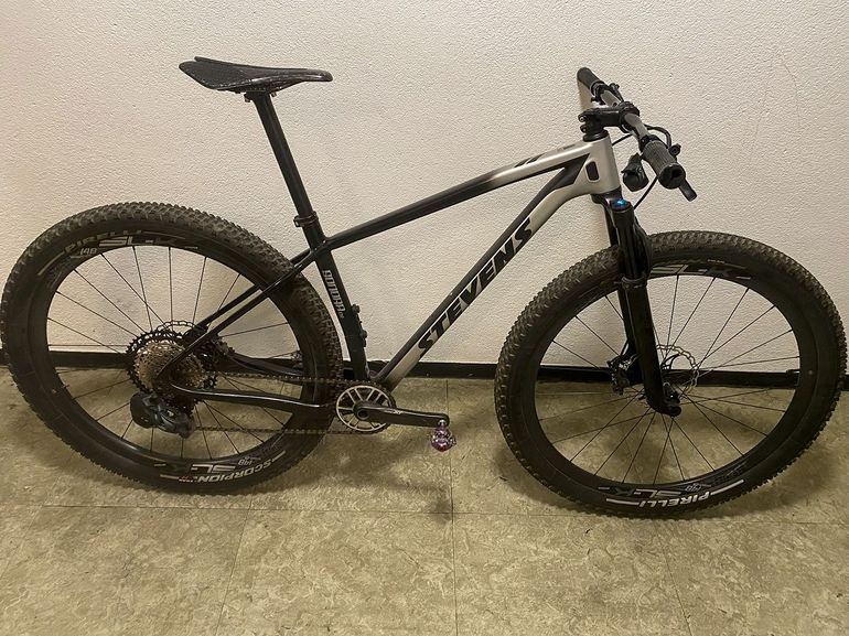Used Stevens Sonora SRAM GX Eagle 2022 Mountainbike, Light Gray — image 9 of 10