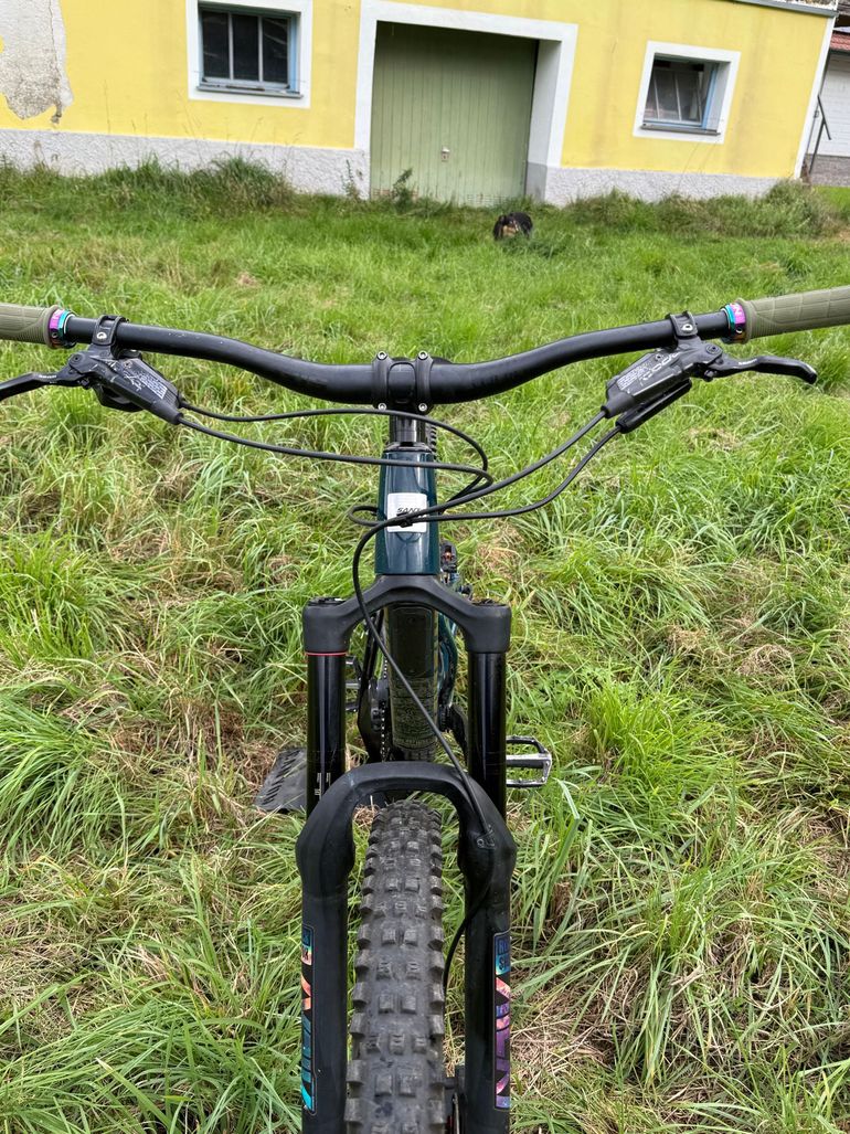 Used Santa Cruz Nomad C S 2018 2018 Mountainbike, Blue, 27.5 — image 4 of 7