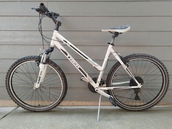 Used Trek 820 2008 2008 Mountainbike, White — image 2 of 11